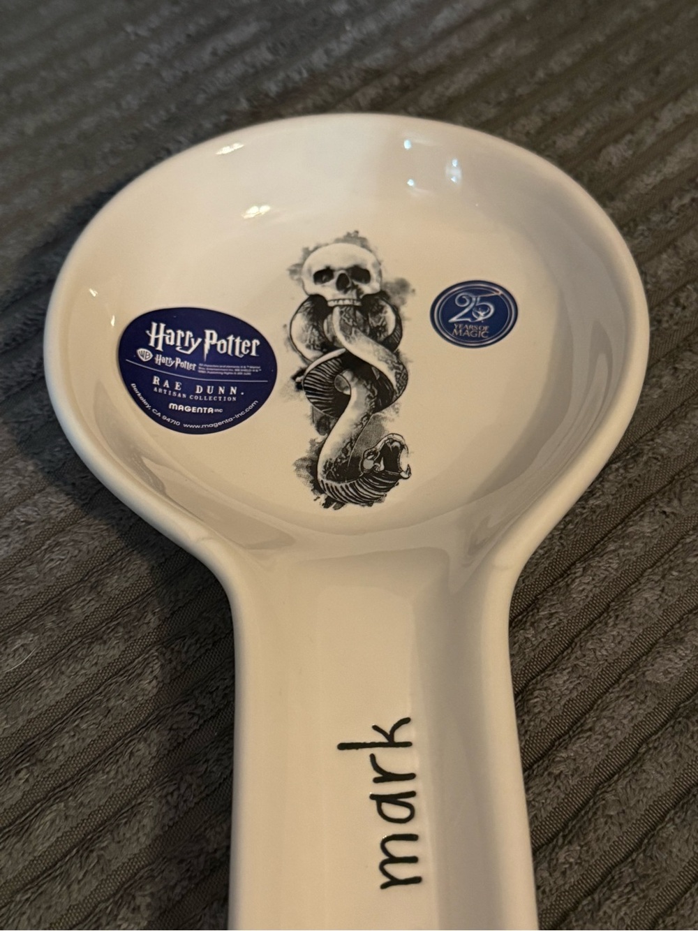 Rae Dunn x Harry Potter White Ceramic Spoon Rest w/ Dark Mark Design NWT - Picture 2 of 6